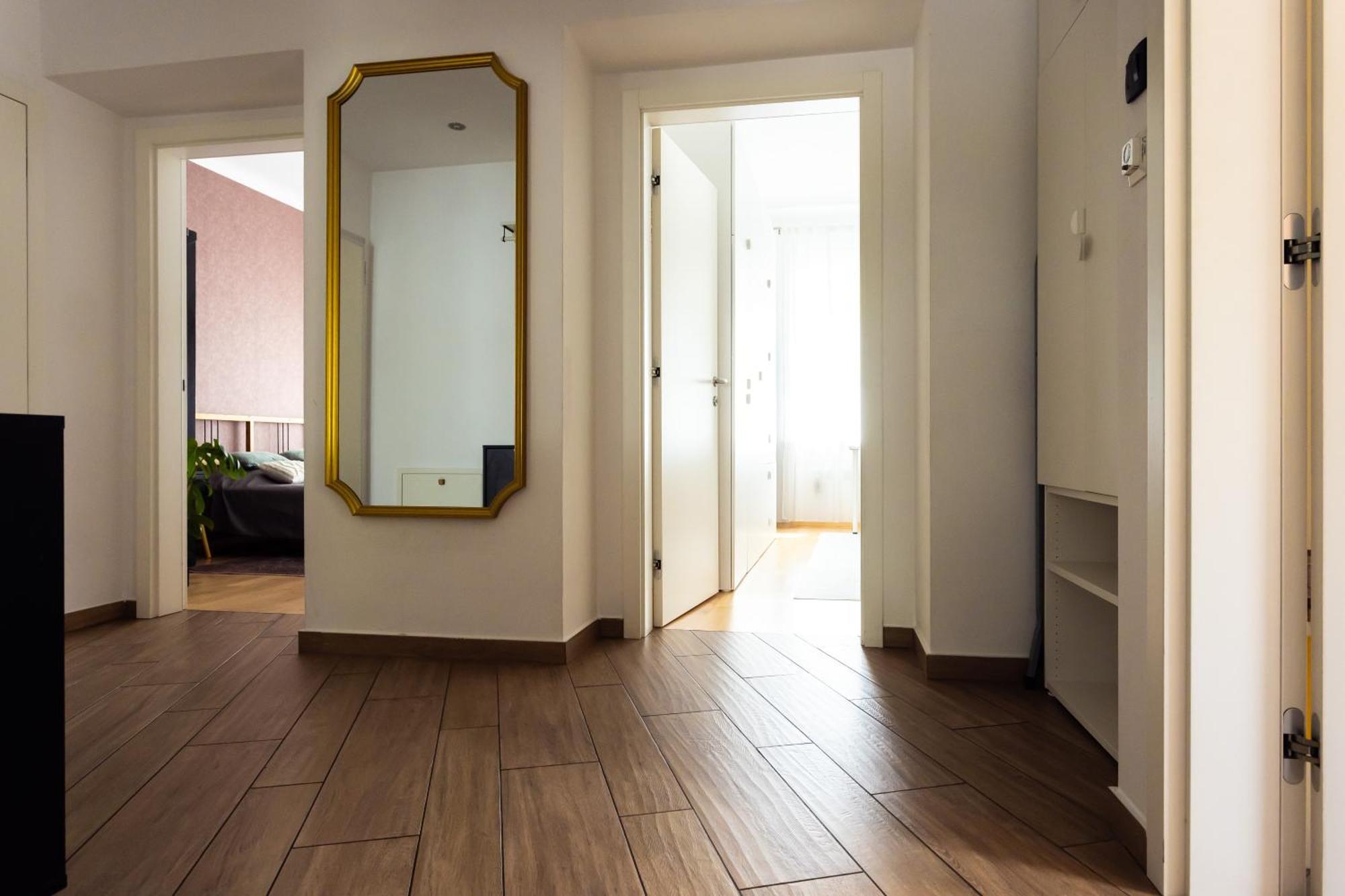 Large Two Bedroom Family App - Free Parking Laibach Exterior foto